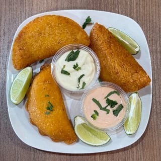 Beef Patty / Empanada De Carne