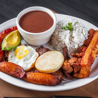 Colombian-Style Grilled Steak Platter / Bandeja Paisa