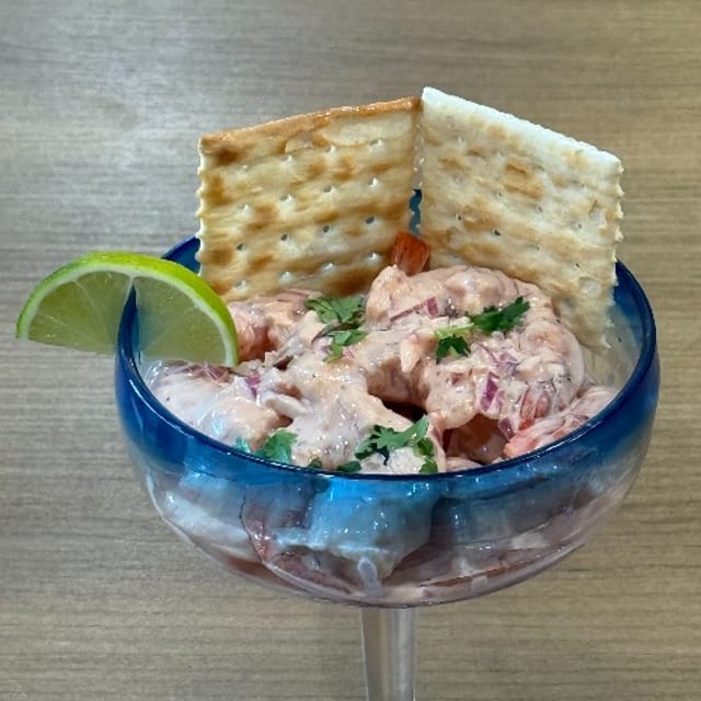 Shrimp Cocktail / Cóctel De Camarones.