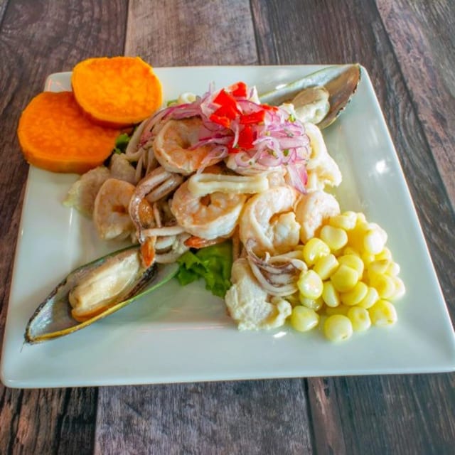 Mixed Ceviche Platter / Ceviche Mixto.