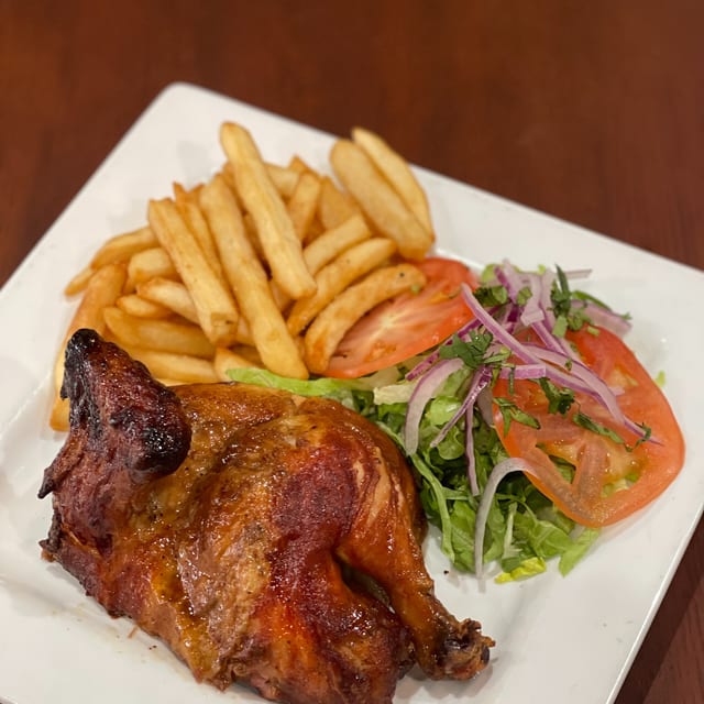 Especial 3: 1/2 Chicken Special.