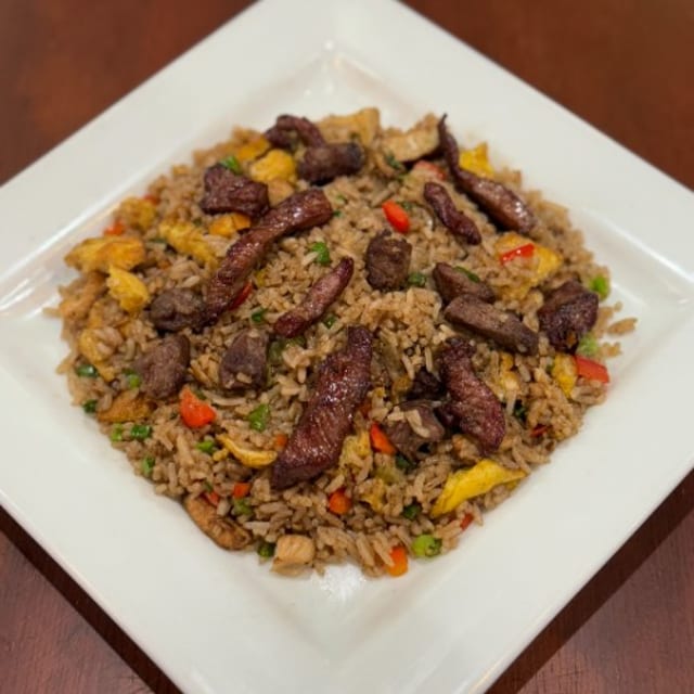Steak Fried Rice / Chaufa De Carne.